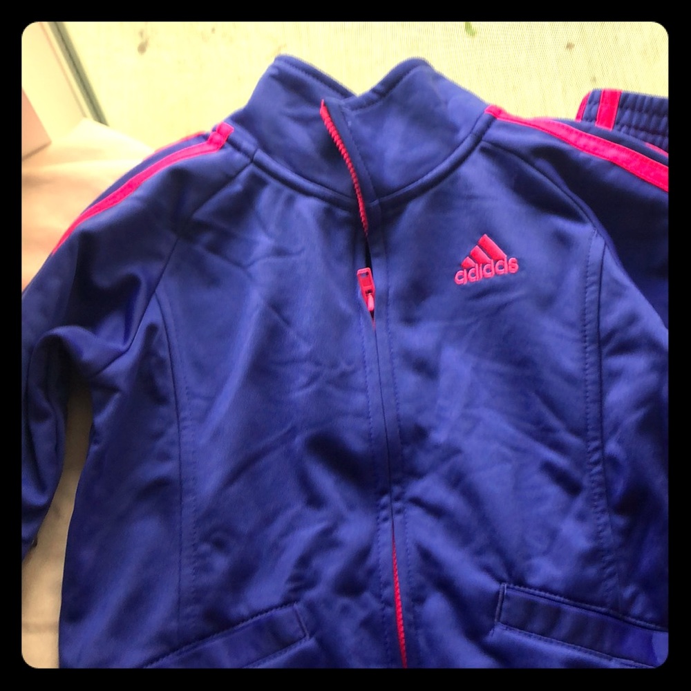 Girls Brand New Adidas Jumper w/Tag